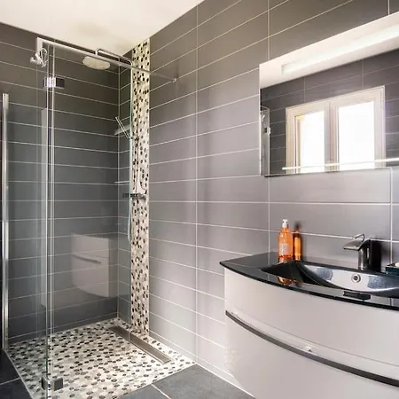 Des Vergers Villa Le Conihout du Mesnil